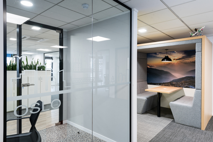 旅游平臺(tái)公司辦公裝修現(xiàn)代簡約風(fēng)格-第6張圖片-上海古都建筑設(shè)計(jì)集團(tuán) 旅游平臺(tái)公司辦公裝修現(xiàn)代簡約風(fēng)格-第6張圖片-上海古都建筑設(shè)計(jì)集團(tuán)