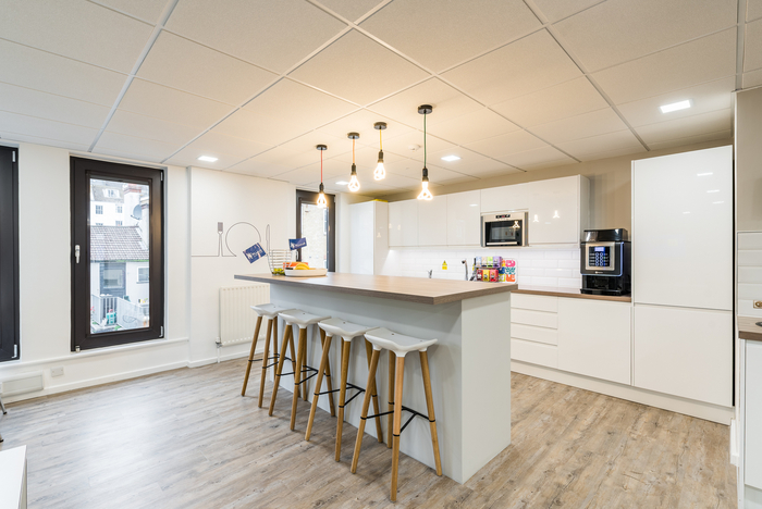 旅游平臺(tái)公司辦公裝修現(xiàn)代簡約風(fēng)格-第5張圖片-上海古都建筑設(shè)計(jì)集團(tuán) 旅游平臺(tái)公司辦公裝修現(xiàn)代簡約風(fēng)格-第5張圖片-上海古都建筑設(shè)計(jì)集團(tuán)