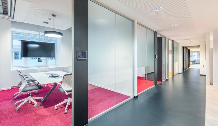 徐匯辦公室裝修工藝品公司設(shè)計效果圖-第4張圖片-上海古都建筑設(shè)計集團(tuán) 徐匯辦公室裝修工藝品公司設(shè)計效果圖-第4張圖片-上海古都建筑設(shè)計集團(tuán)