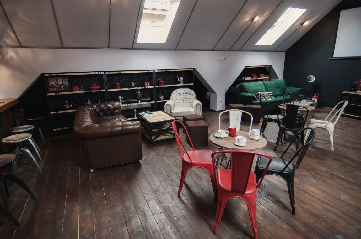 閣樓咖啡廳辦公室裝修設(shè)計(jì)效果圖-第5張圖片-上海古都建筑設(shè)計(jì)集團(tuán) 閣樓咖啡廳辦公室裝修設(shè)計(jì)效果圖-第5張圖片-上海古都建筑設(shè)計(jì)集團(tuán)