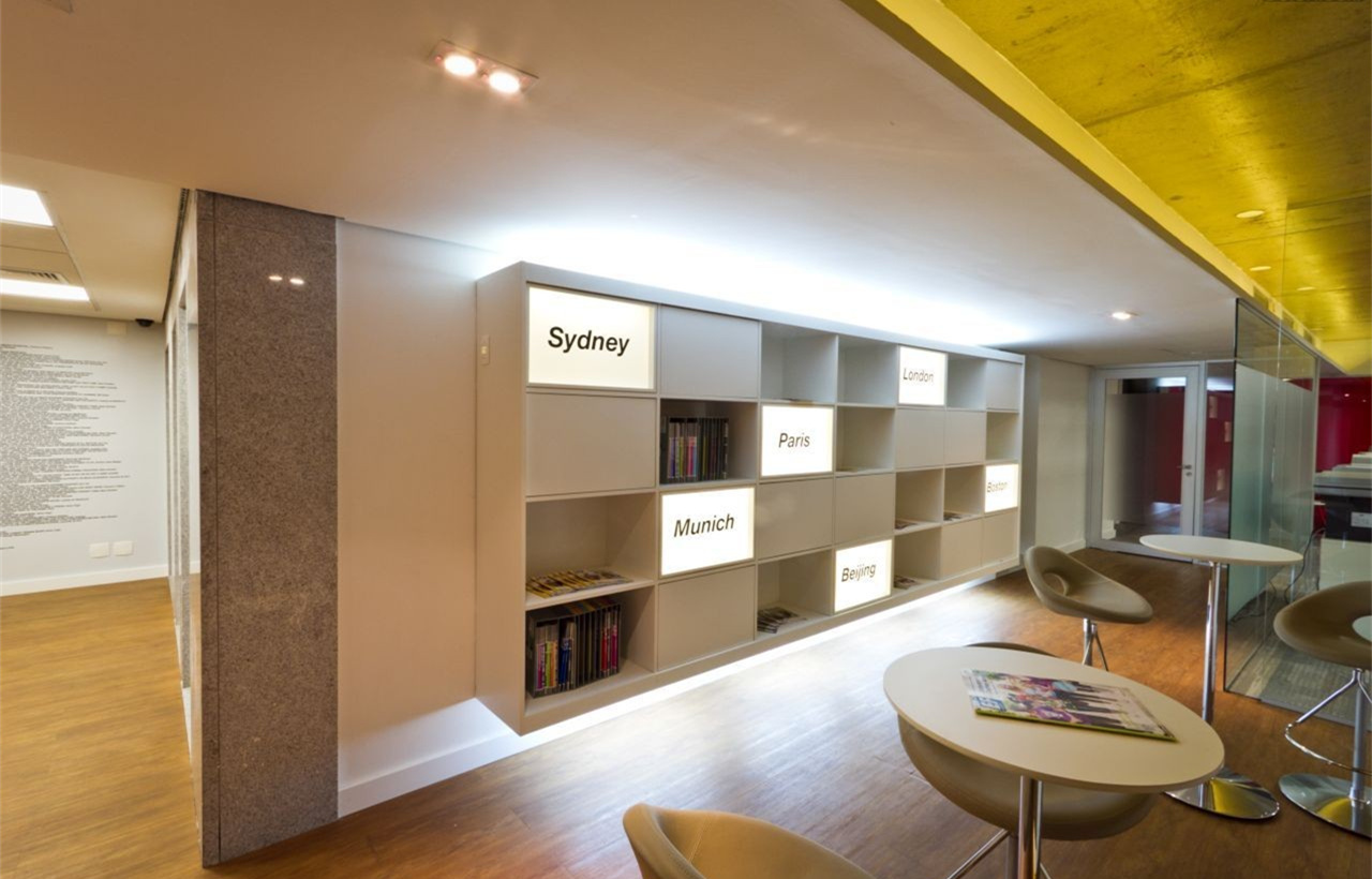 浦東新區(qū)國際風(fēng)格辦公室裝修設(shè)計(jì)-第8張圖片-上海古都建筑設(shè)計(jì)集團(tuán) 浦東新區(qū)國際風(fēng)格辦公室裝修設(shè)計(jì)-第8張圖片-上海古都建筑設(shè)計(jì)集團(tuán)