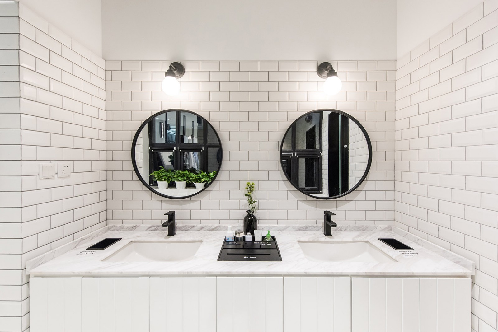 簡(jiǎn)約攝影店裝修設(shè)計(jì)-第5張圖片-上海古都建筑設(shè)計(jì)集團(tuán) 簡(jiǎn)約攝影店裝修設(shè)計(jì)-第5張圖片-上海古都建筑設(shè)計(jì)集團(tuán)