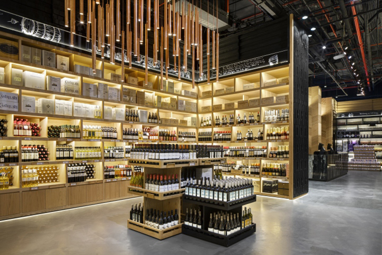 時(shí)尚簡約煙酒莊裝修設(shè)計(jì)-第4張圖片-上海古都建筑設(shè)計(jì)集團(tuán)