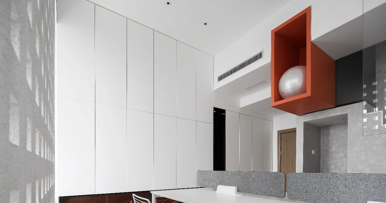 小型簡約辦公室裝修設(shè)計(jì)-第5張圖片-上海古都建筑設(shè)計(jì)集團(tuán) 小型簡約辦公室裝修設(shè)計(jì)-第5張圖片-上海古都建筑設(shè)計(jì)集團(tuán)